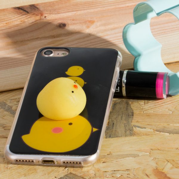 Черен силиконов кейс 3D Squishy с пиленце за iPhone